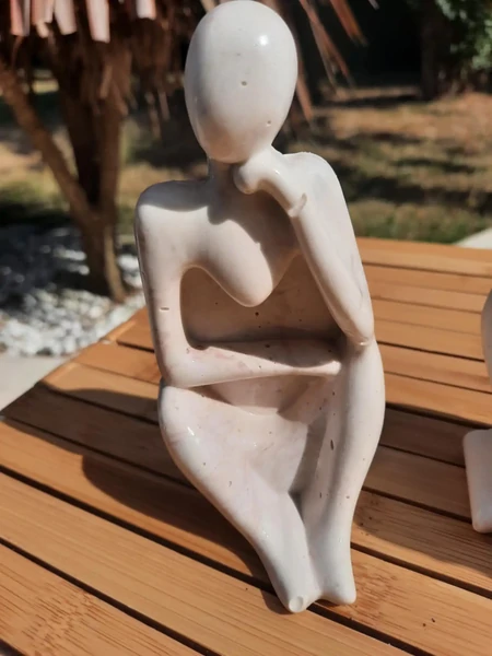 Statuette " Le penseur n°2